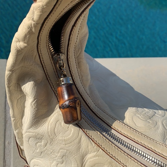 Authentic Gucci Hobo Bamboo Handbag - Picture 5 of 9